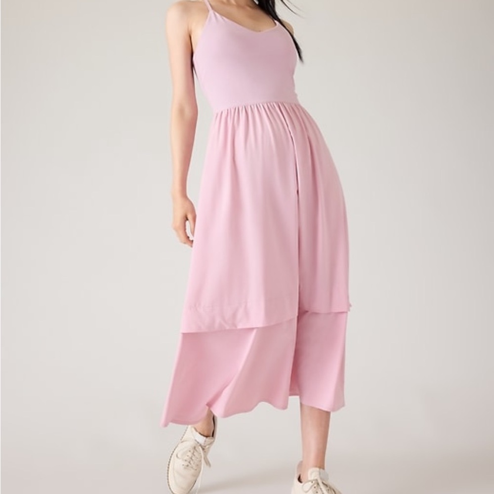 Athleta elation v neck hybrid dress